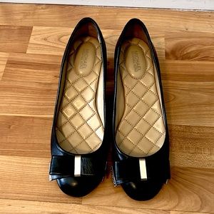 Michael Kors, kitten block heel
